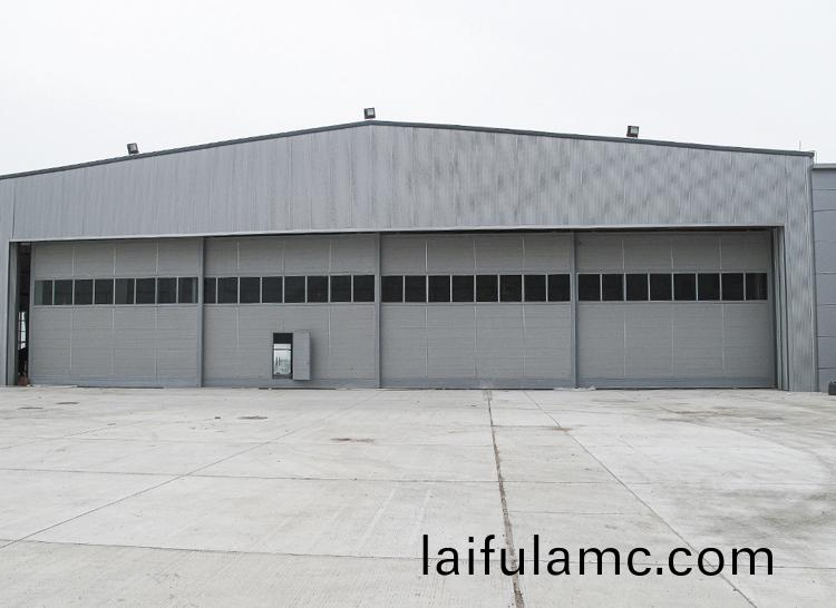 1654069379379458.jpg 通遼飛機(ji)庫門.jpg